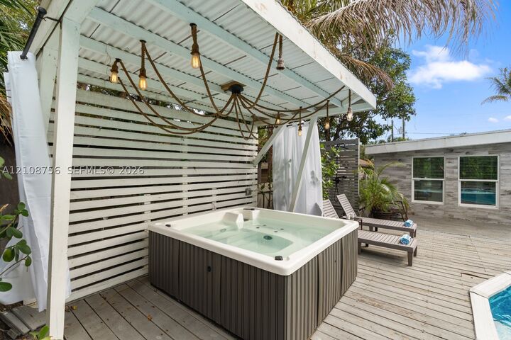 Property Photo: 3291 SW 44th St FL 33312