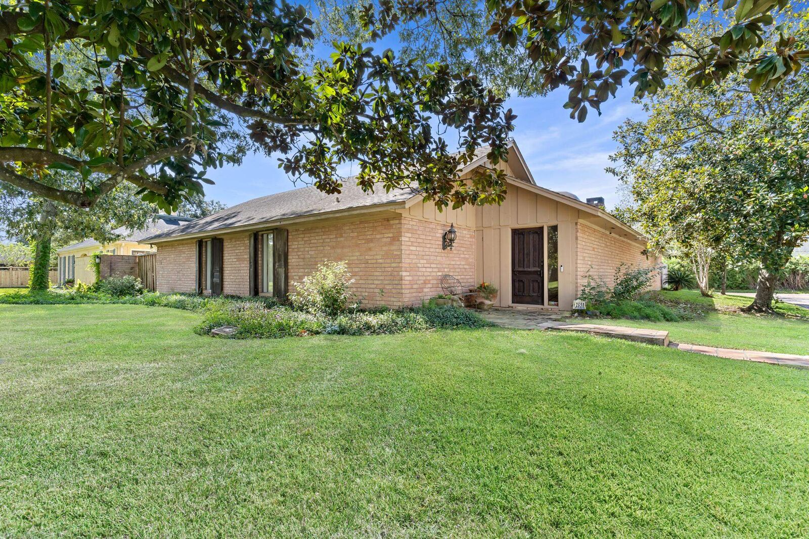 Property Photo:  2698 Thomas Road  TX 77706 