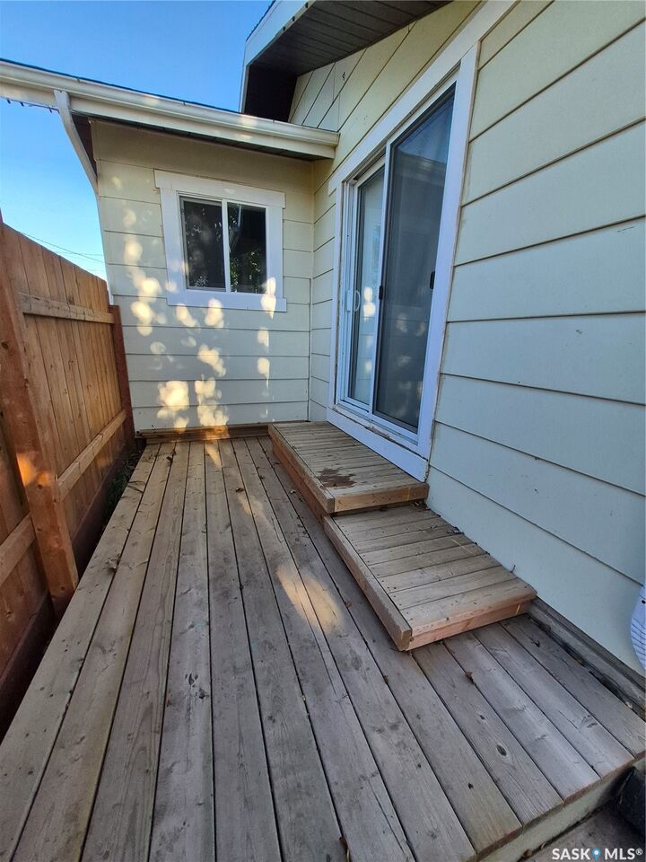 Property Photo:  203 Loucks Street  SK S0C 2C0 
