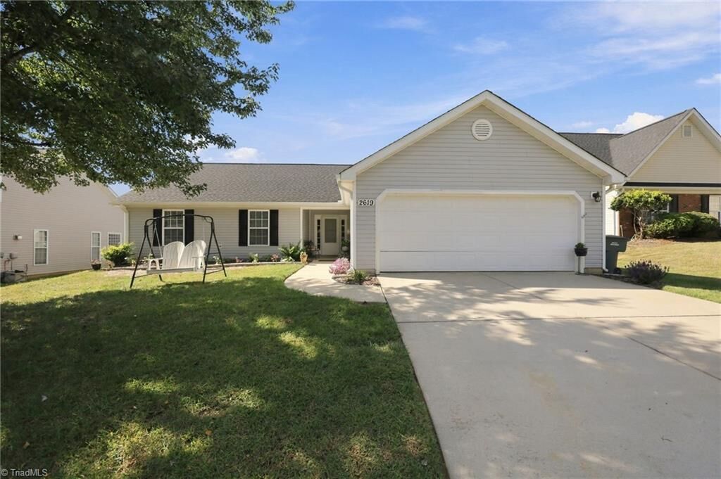 Property Photo:  2619 Pepperstone Drive  NC 27253 