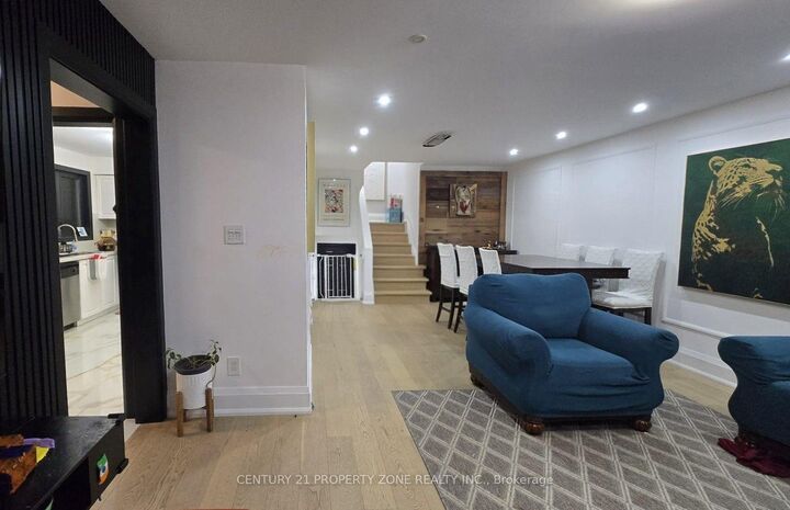 Property Photo:  91 Avondale Boulevard  ON L6T 1H5 