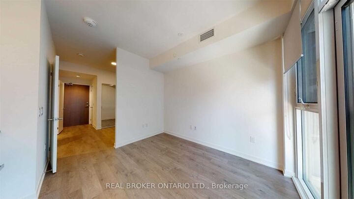 Property Photo:  20 Richardson Street 911  ON M5A 0S6 