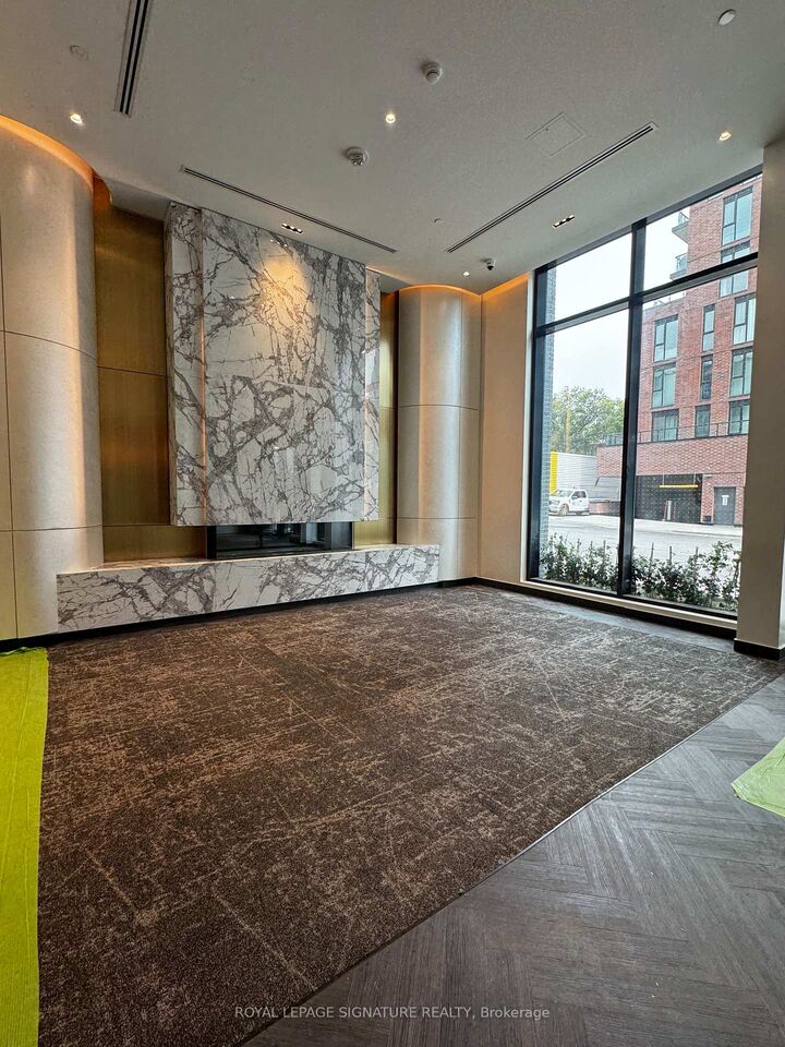 Property Photo:  180 Alberta Avenue 409  ON M6C 0B4 
