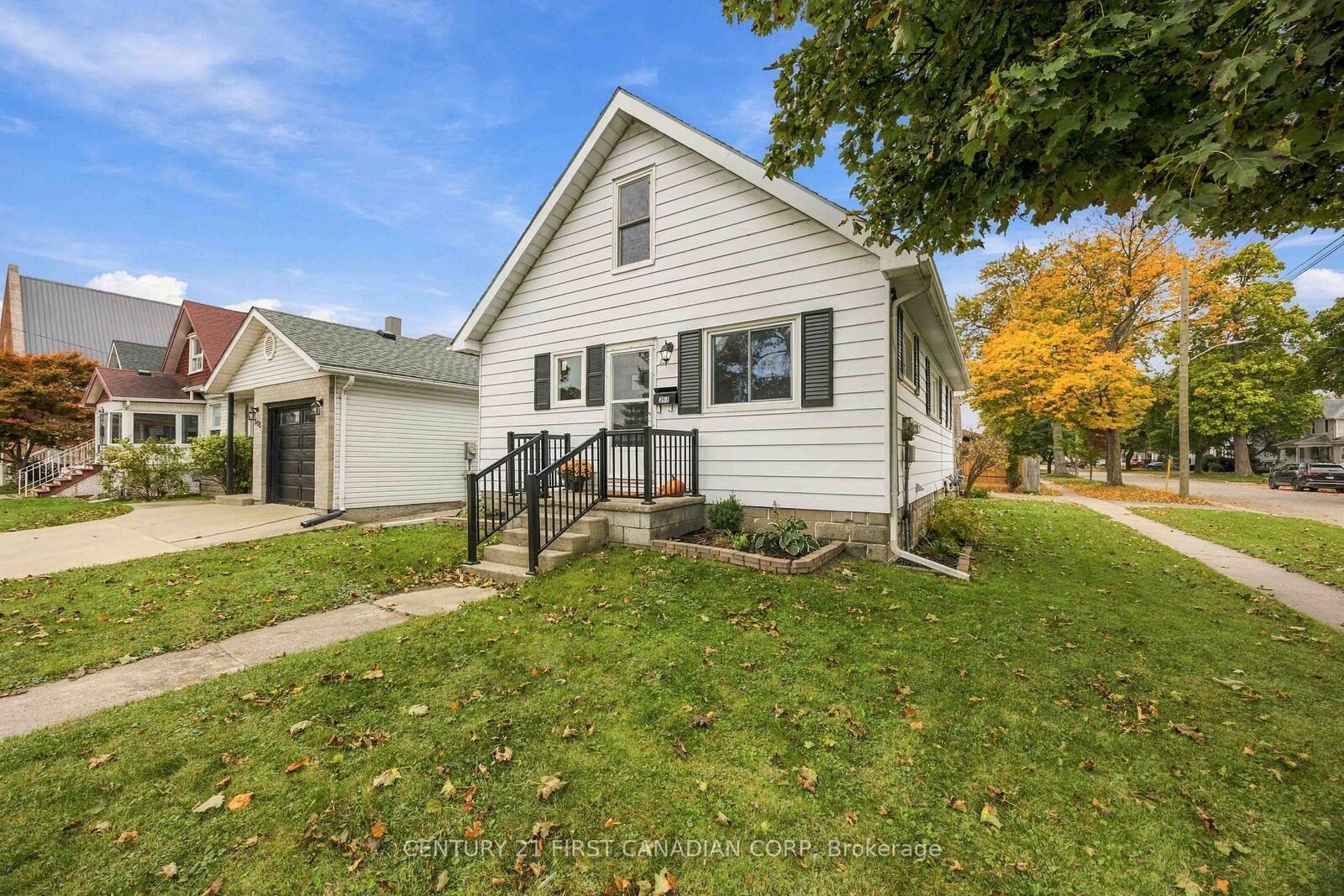 Property Photo: 353 Talfourd Street ON N7T 1R1