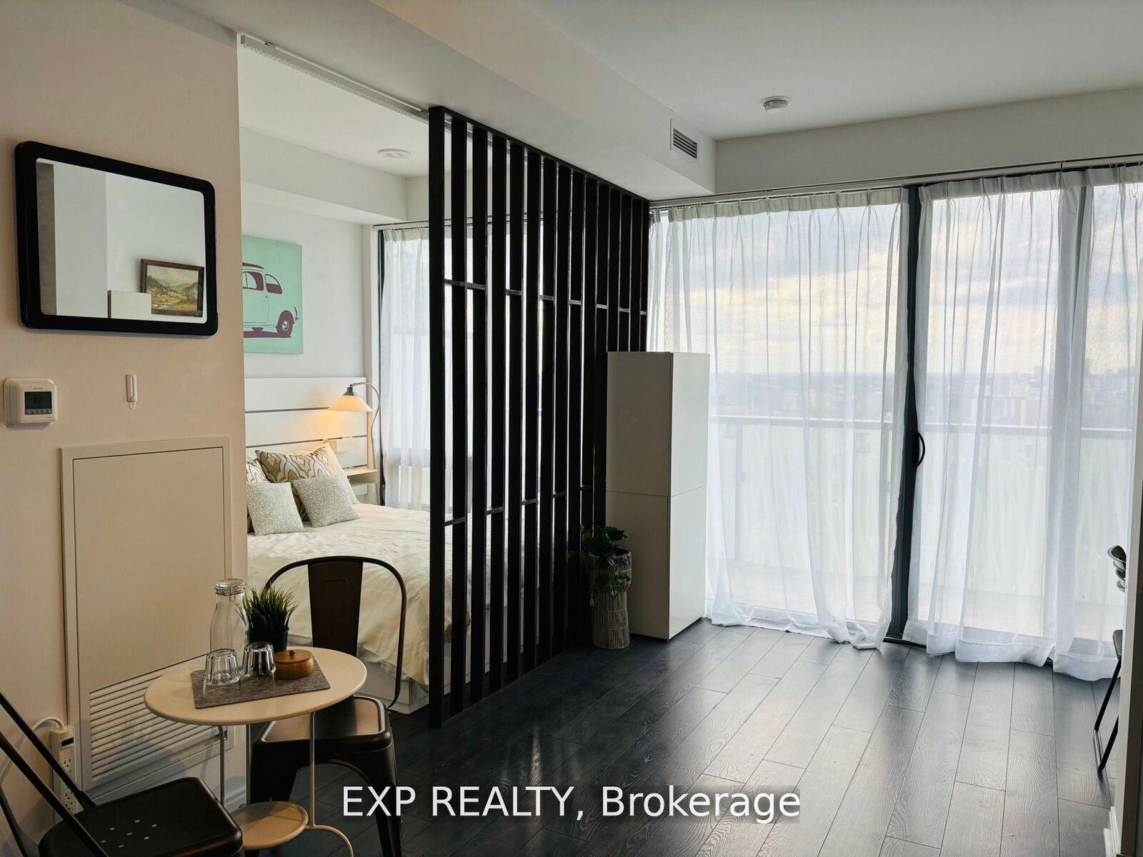 Property Photo:  50 Charles Street 4410  ON M4Y 0C3 