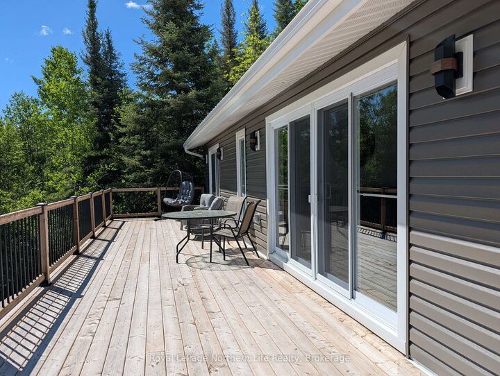 Property Photo:  93 Ontario Street  ON P0J 1G0 