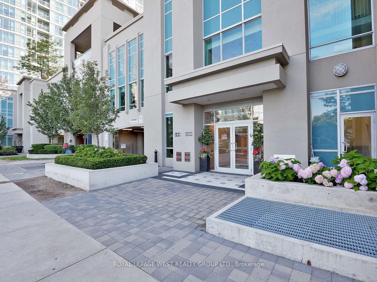 Property Photo: 165 Legion Road N 1323 ON M8Y 0A3