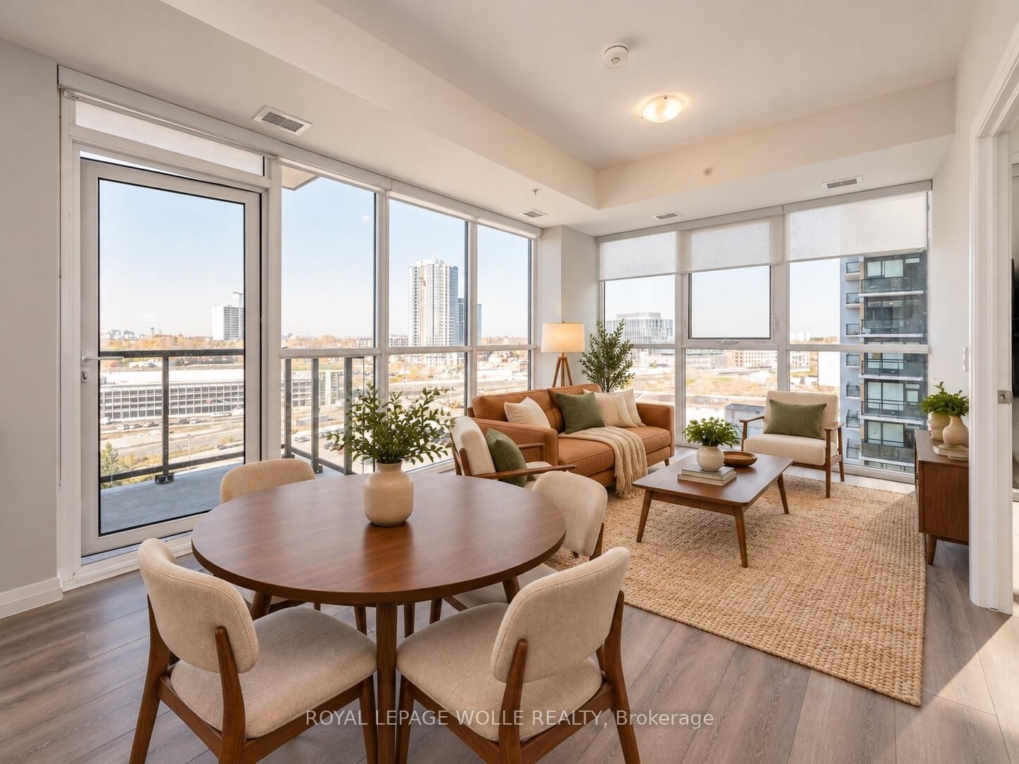 Property Photo:  108 Garment Street 1311  ON N2G 0E3 