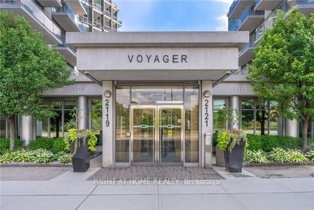 Property Photo:  2119 Lakeshore Boulevard W 304  ON M8V 4E8 