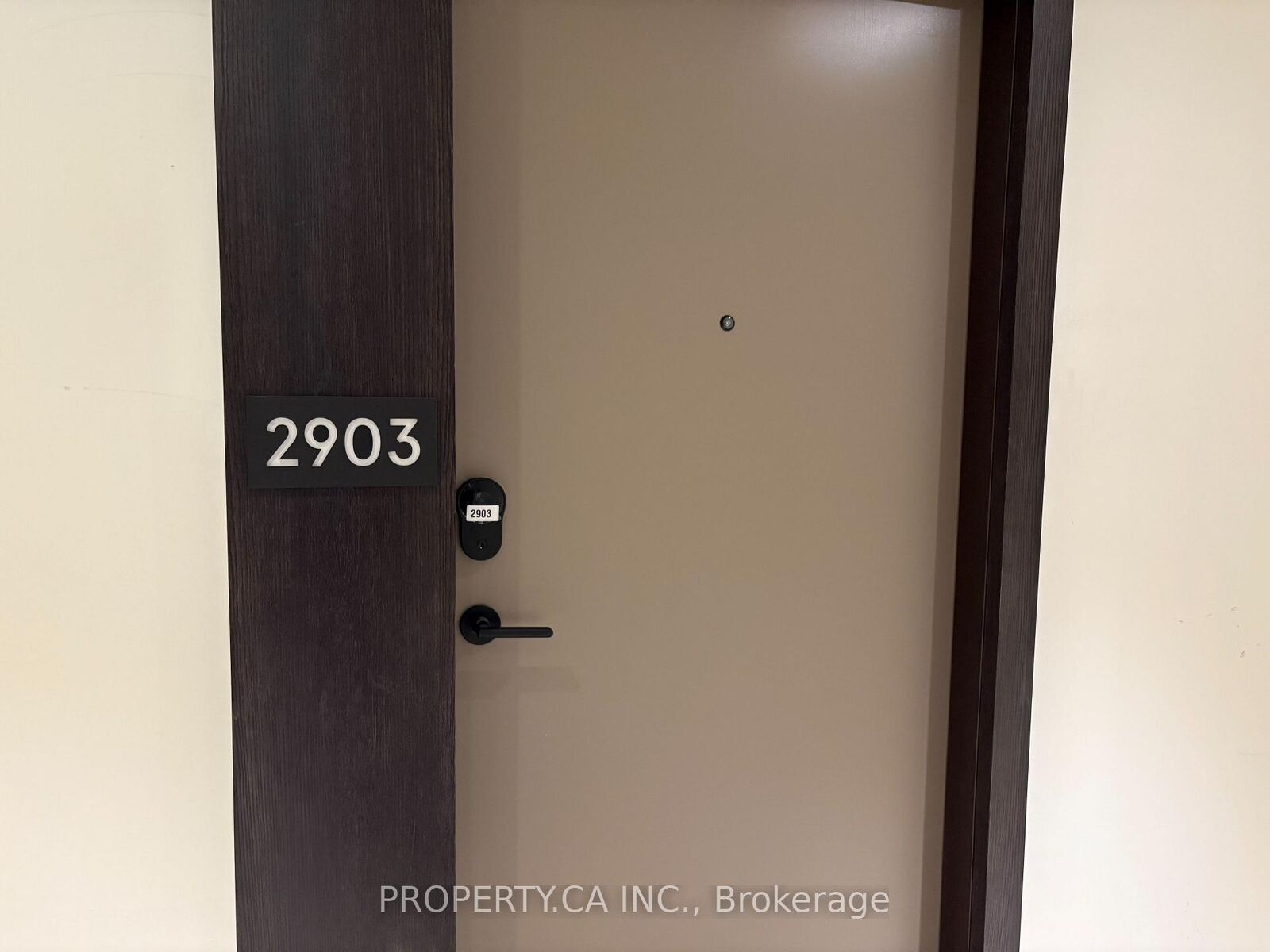 Property Photo: 4015 The Exchange Street 2903 ON L5B 0N9