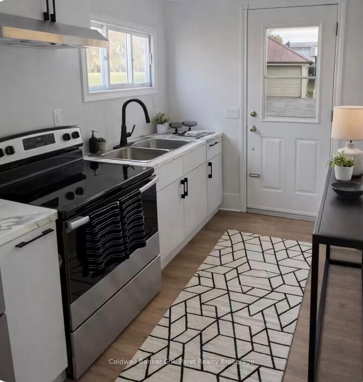 Property Photo:  89 Church Street W Unit A  ON N4B 1V9 