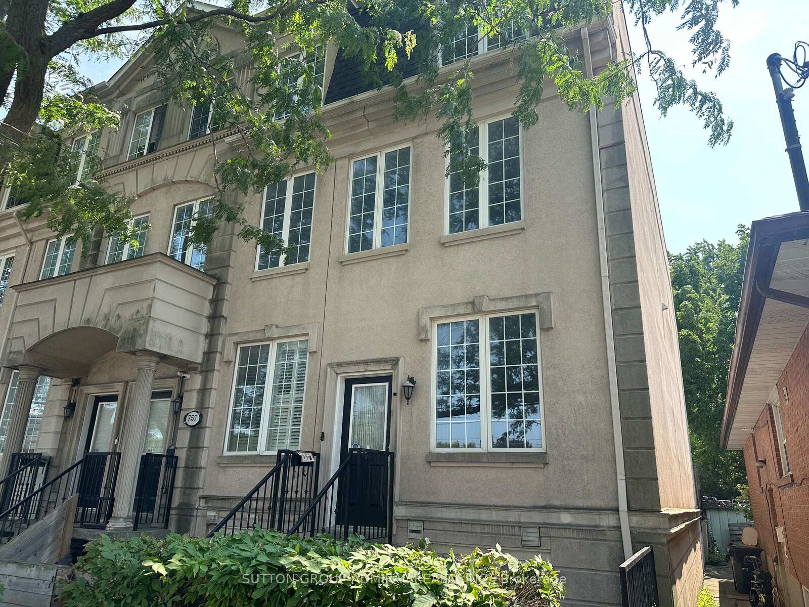 Property Photo:  757 Sheppard--Main Avenue W 14  ON M3H 2S9 