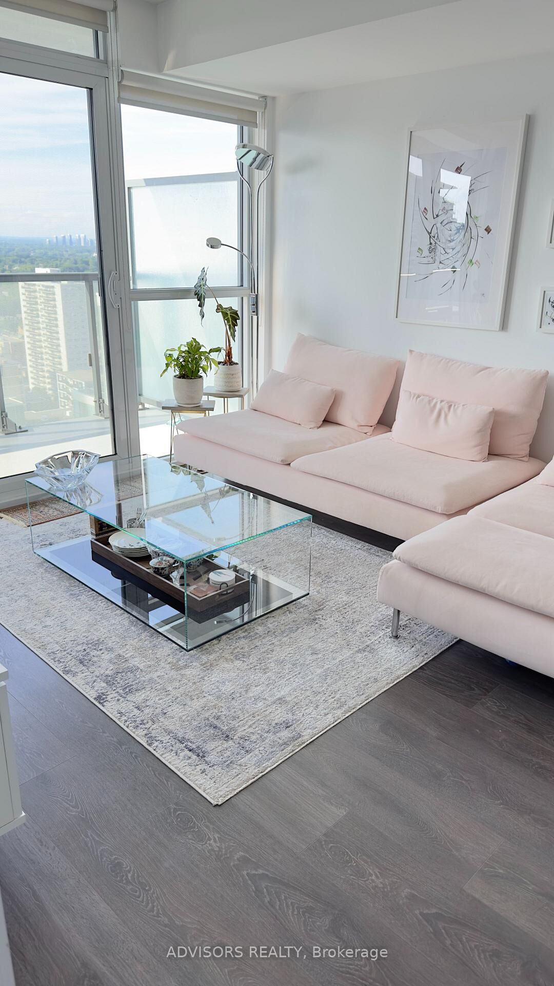 Property Photo:  125 Redpath Avenue 2402  ON M4S 0B5 