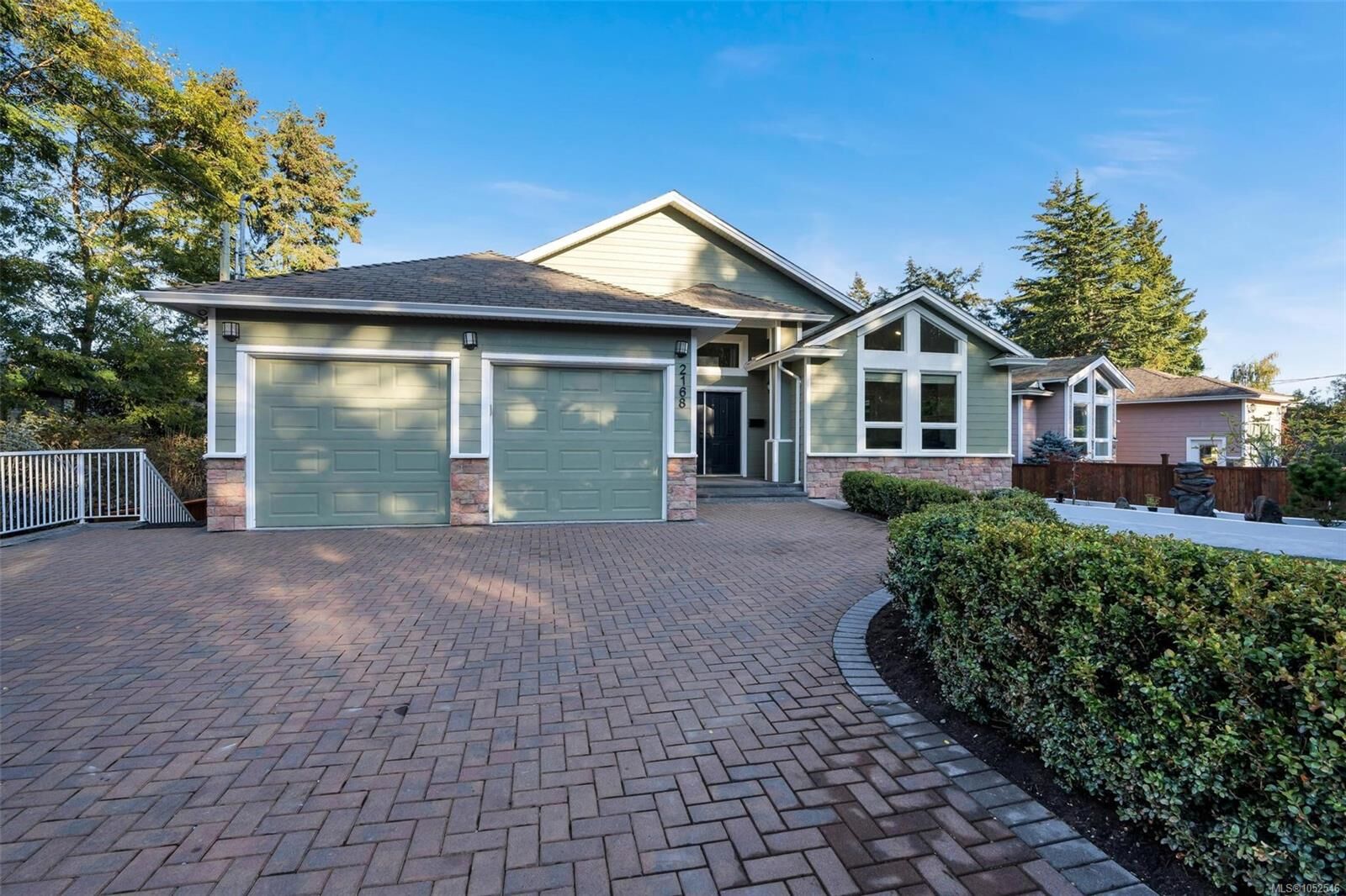 Property Photo:  2168 Ferndale Rd  BC V8Z 2Z1 