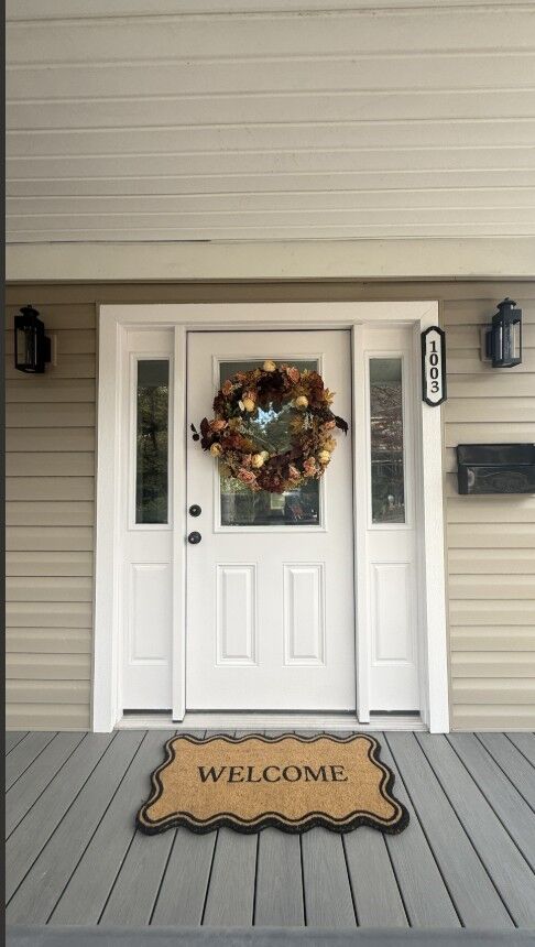 Property Photo:  1003 Linden St  PA 15061 