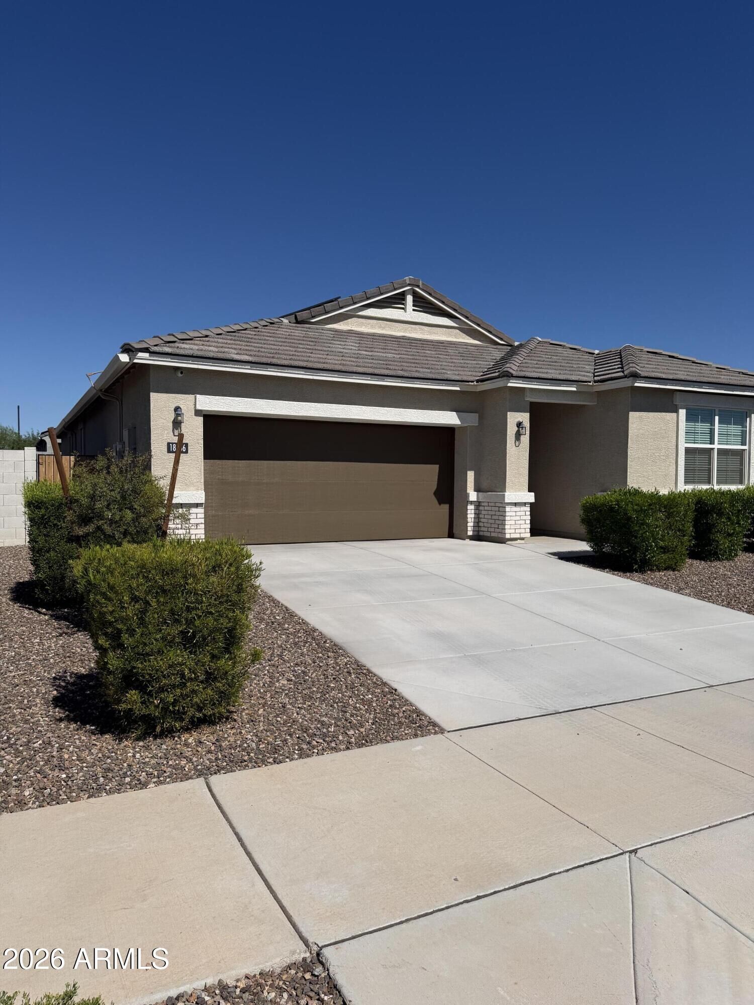 Property Photo:  18556 W Buckskin Trail  AZ 85361 