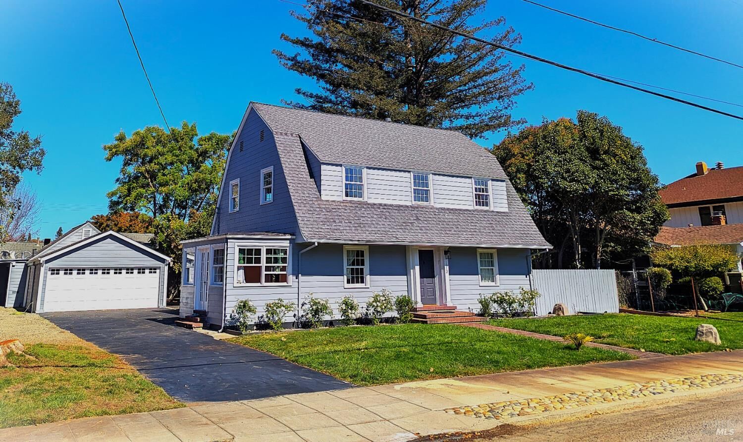 Property Photo: 1912 Oak Street CA 94559