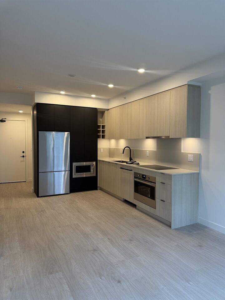 Property Photo: 968 Lytton Street 610 BC V7H 2T1