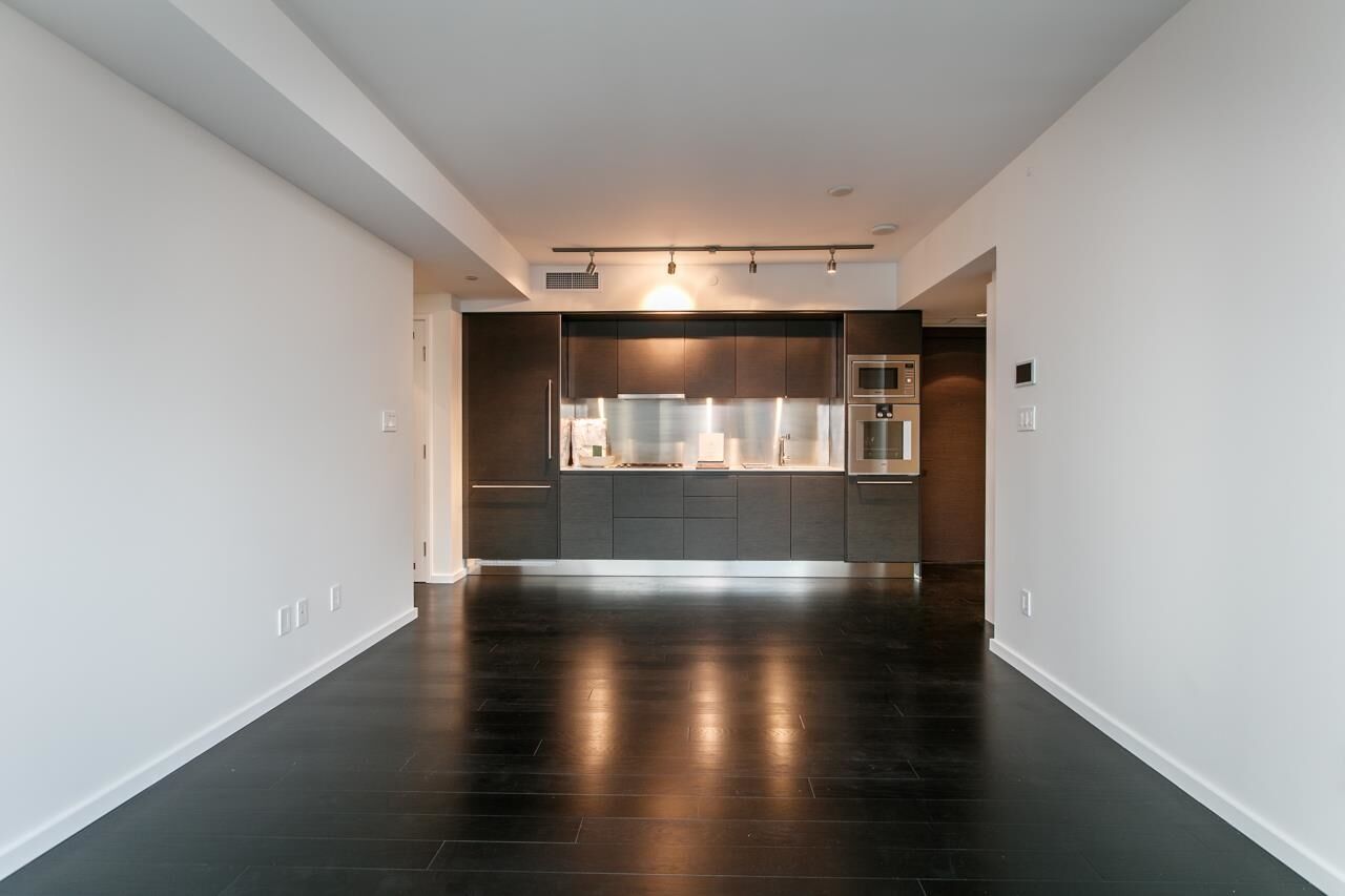 Property Photo:  1151 W Georgia Street 3308  BC V6E 4E6 