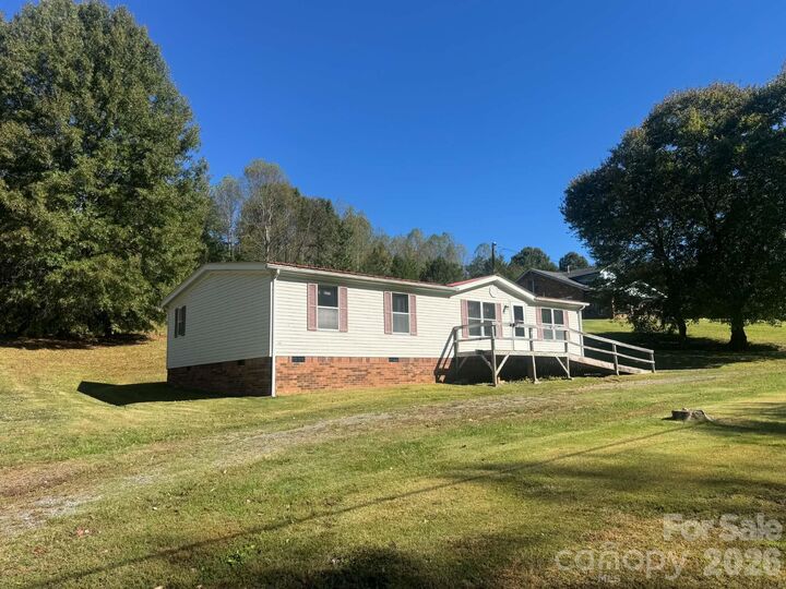 Property Photo:  256 Brookfall Dairy Road  NC 28621 