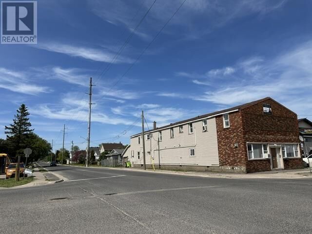 Property Photo:  254 Wallace Ter  ON P6C 1K7 