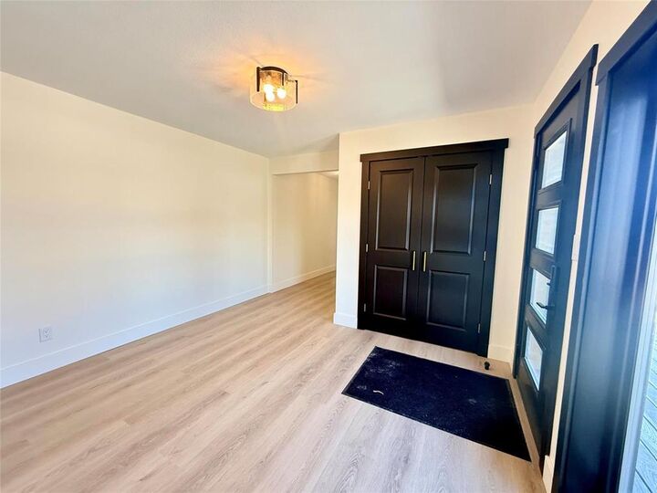 Property Photo: 322 Broadway Street South MB R0M 0M0