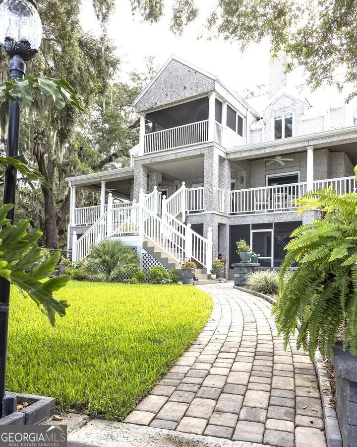 Property Photo: 208 Barkentine Drive GA 31558