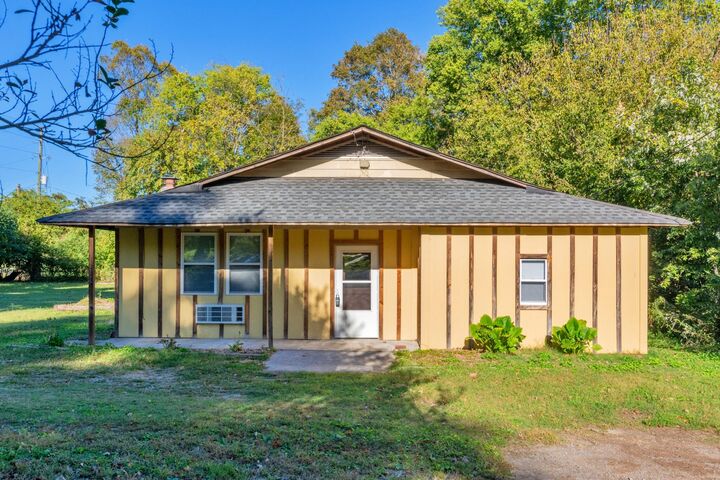 Property Photo:  334 Holden Road  TN 37321 