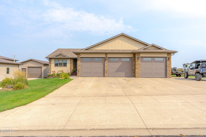 Property Photo: 6260 28th Avenue SE ND 58504