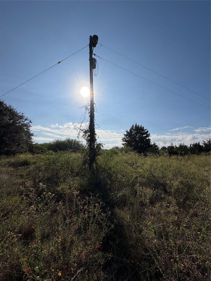 Property Photo:  4680 Fm 532 W  TX 77975 