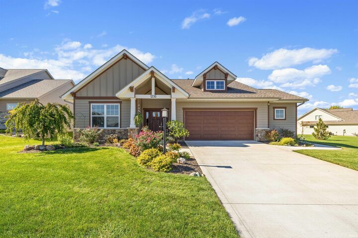 Property Photo:  1230 Turnberry Lane  IN 46706-9486 
