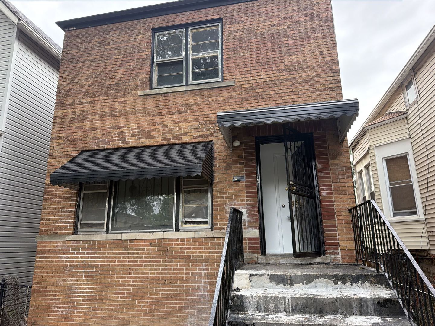 Property Photo:  9438 S Champlain Avenue  IL 60619 