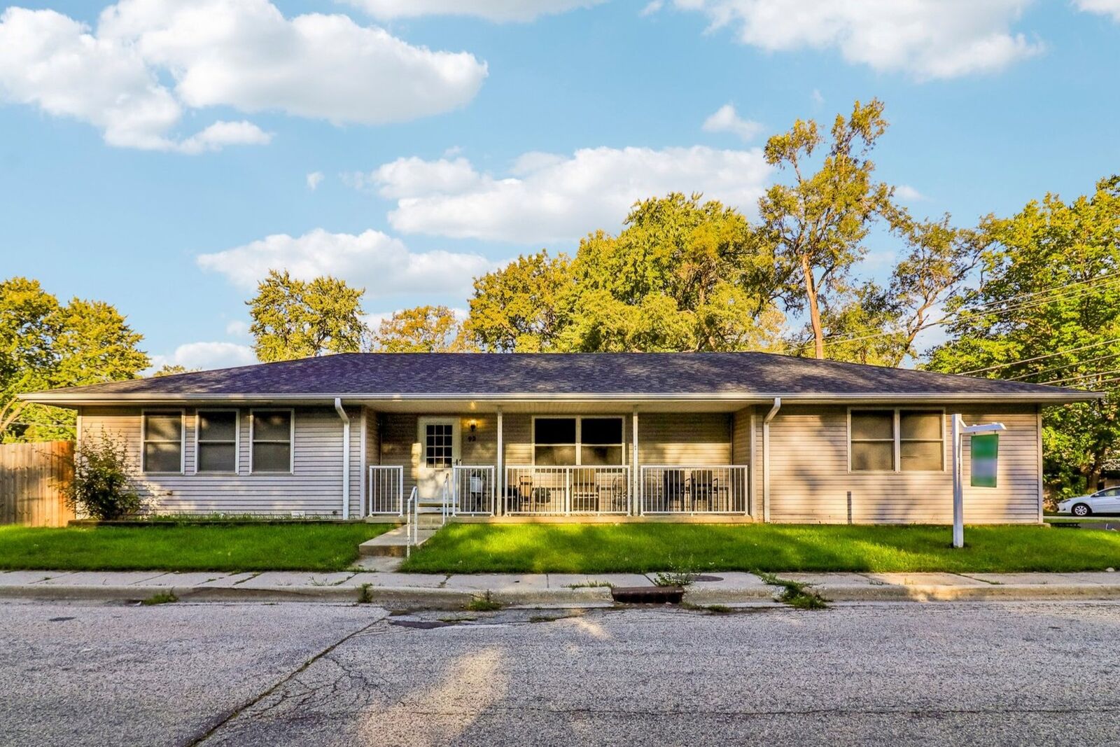 Property Photo:  92 Bay Road  IL 60020 