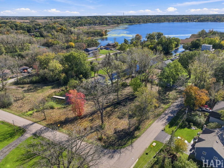 Property Photo:  41155 N Lincoln Avenue  IL 60002 