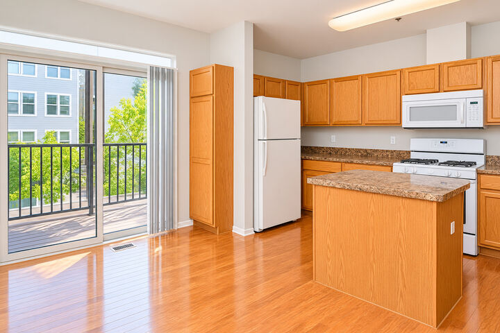 Property Photo:  4756 N Lamon Avenue  IL 60630 