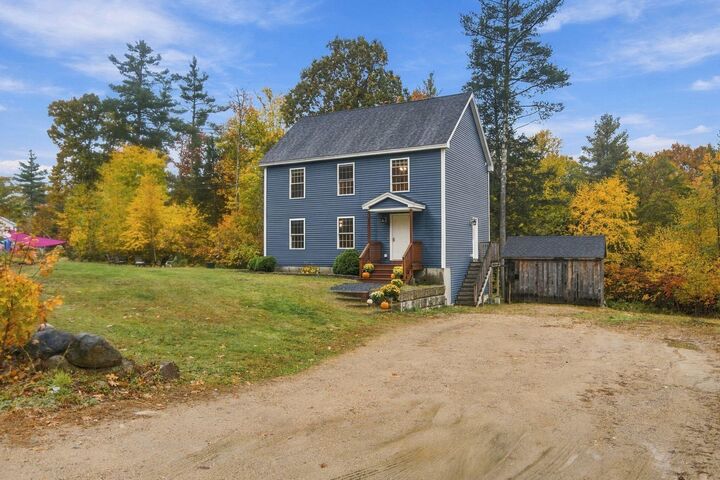 Property Photo: 194 Merchants Row ME 04027
