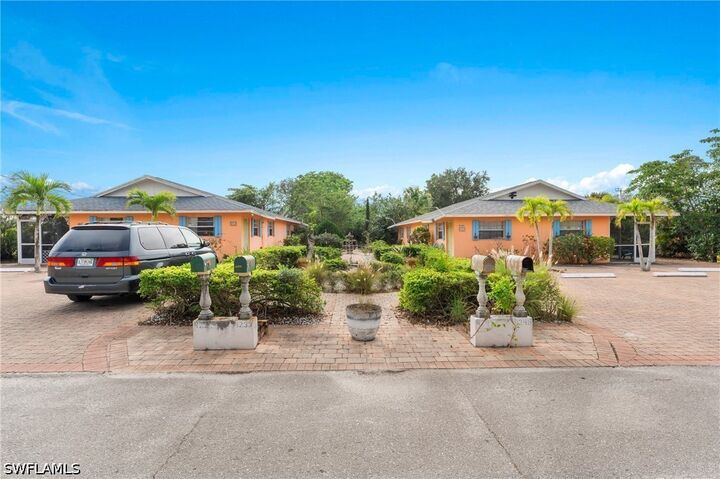 Property Photo: 4231 Mariner Lane FL 34134