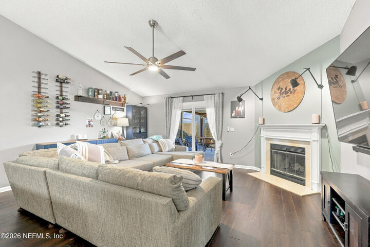 Property Photo:  9423 Hunston Mill Lane  FL 32244 