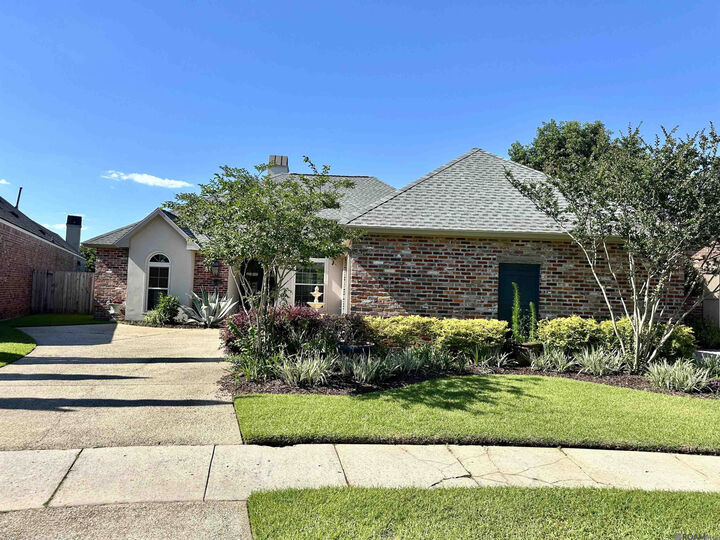Property Photo: 14203 N Gate House Ave LA 70817