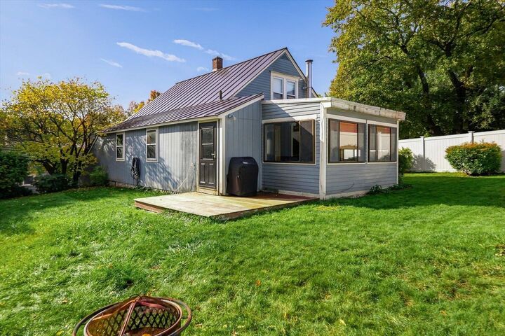 Property Photo: 185 North Street NH 03431