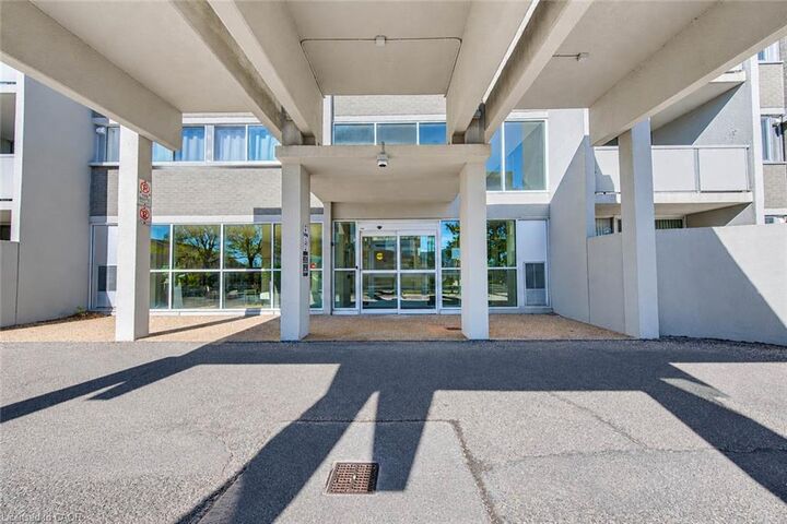 Property Photo:  375 King Street N 1101  ON N2J 4L6 