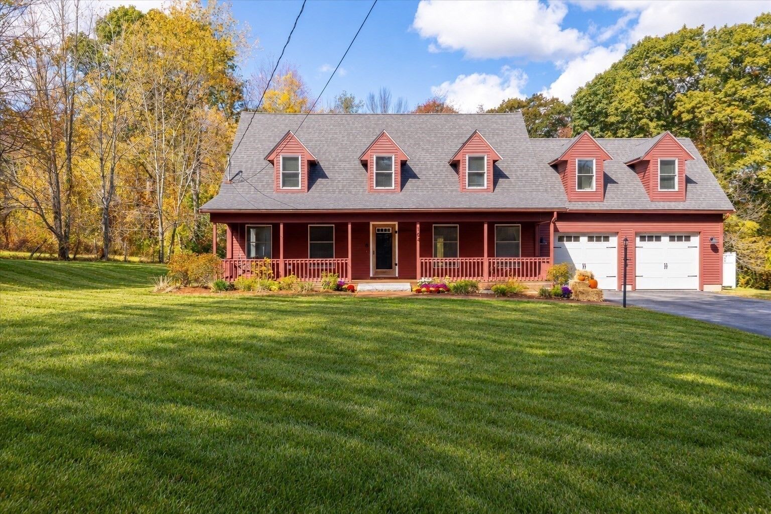 Property Photo:  164 Baldwin Street  MA 01524 