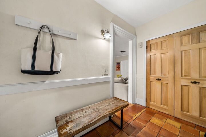 Property Photo: 194 W Springfield St 1 MA 02118