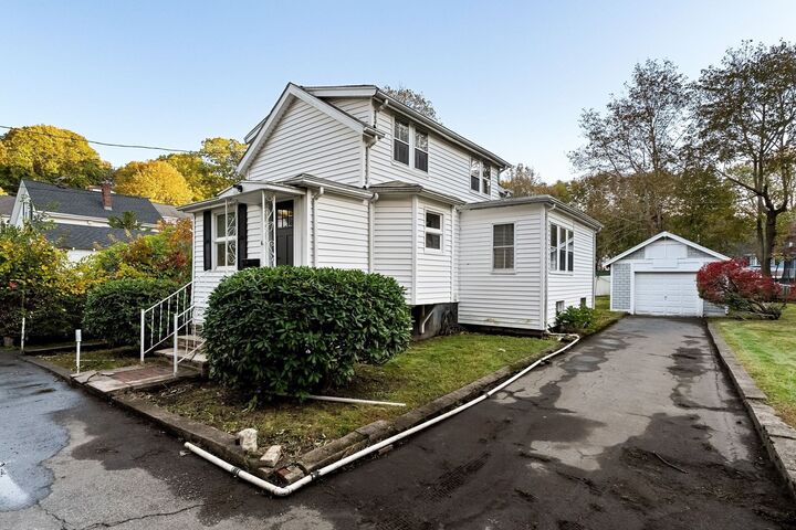 Property Photo:  6 Martin St  MA 01906 