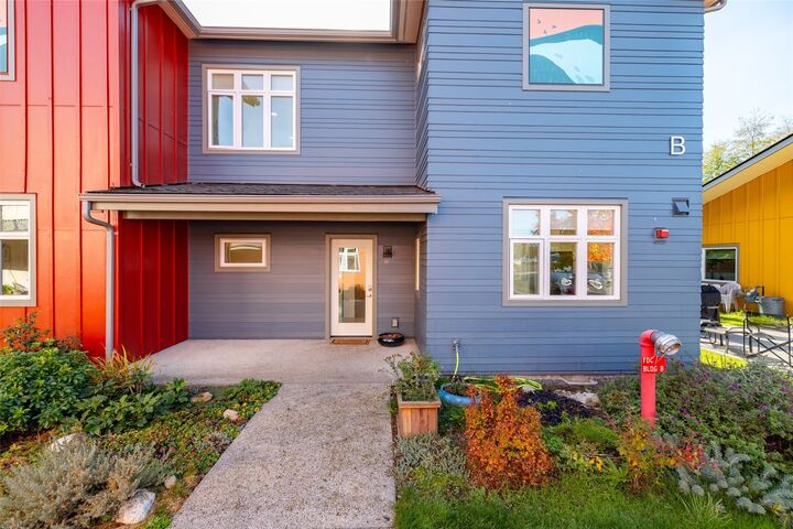 Property Photo: 3509 D Avenue B1 WA 98221
