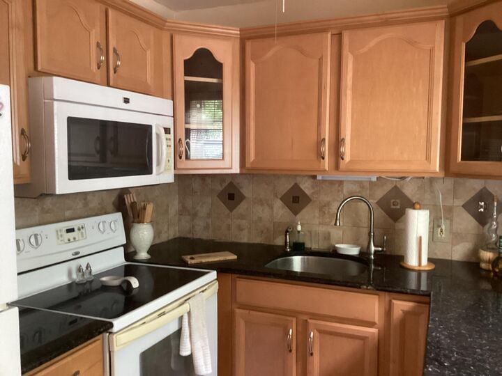 Property Photo:  208 Chatham J 208  FL 33417 
