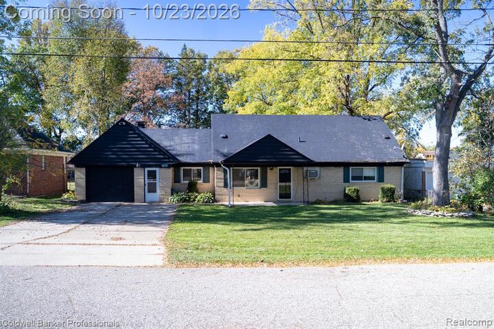 Property Photo: 5414 Revere Street MI 48439