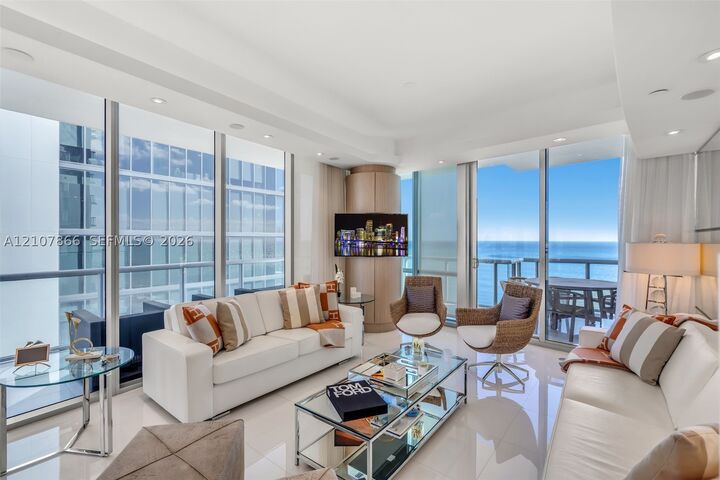 Property Photo: 17121 Collins Ave 2608 FL 33160