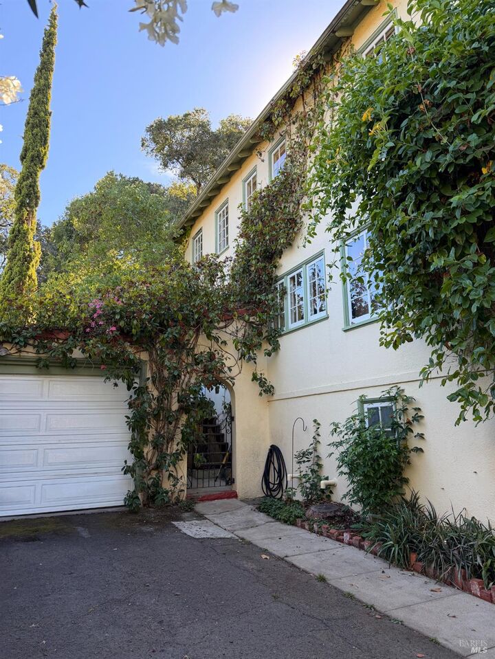 Property Photo:  610 Sunnyslope Avenue  CA 94952 