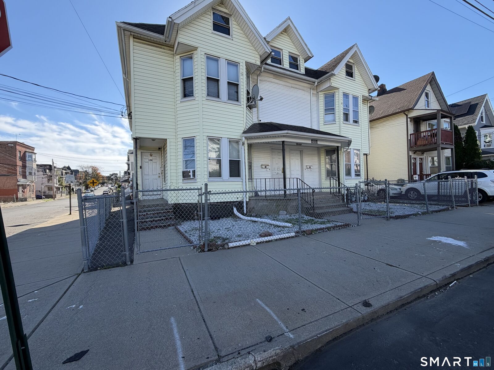 Property Photo: 368 Benham Avenue 2nd Floor CT 06604